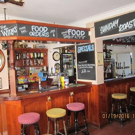 פול Queen Mary Inn מראה חיצוני תמונה
