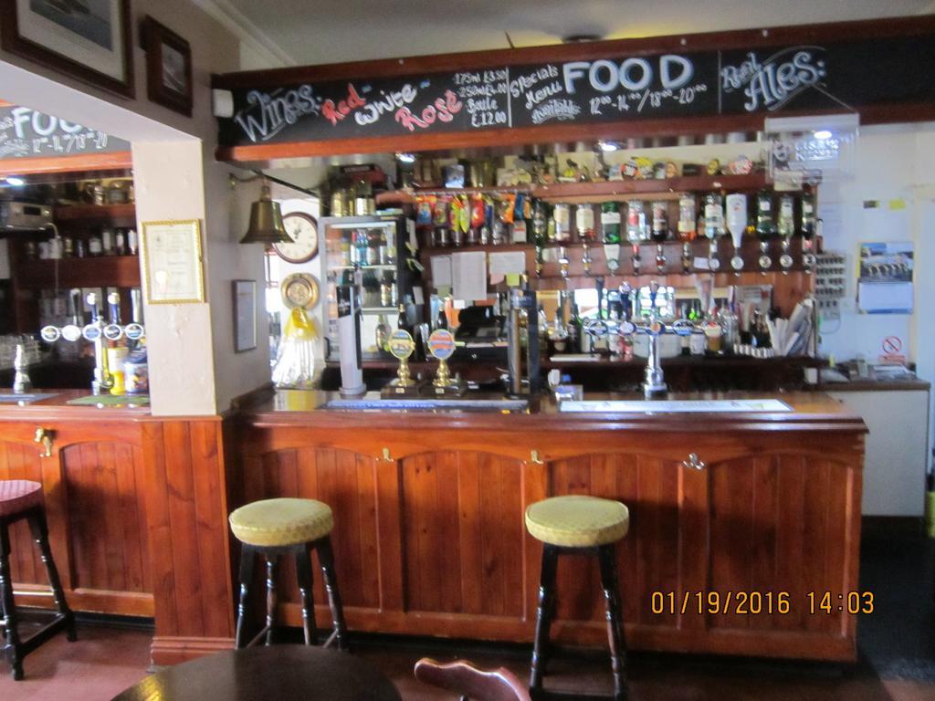 פול Queen Mary Inn מראה חיצוני תמונה